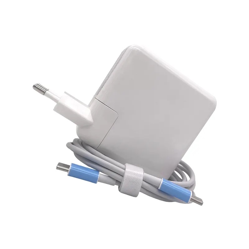 Universal 87W Type C Charger Fast Charging Dell XPS and iPhone front view