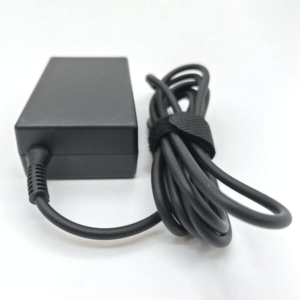 65W Universal laptop adaper 5V~20V 4